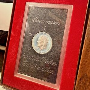 1971 S “IKE” Eisenhower 40% Silver Proof Dollar In  Case And Box   205148622280